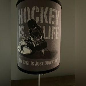 Lamp that was only used for a few weeks.